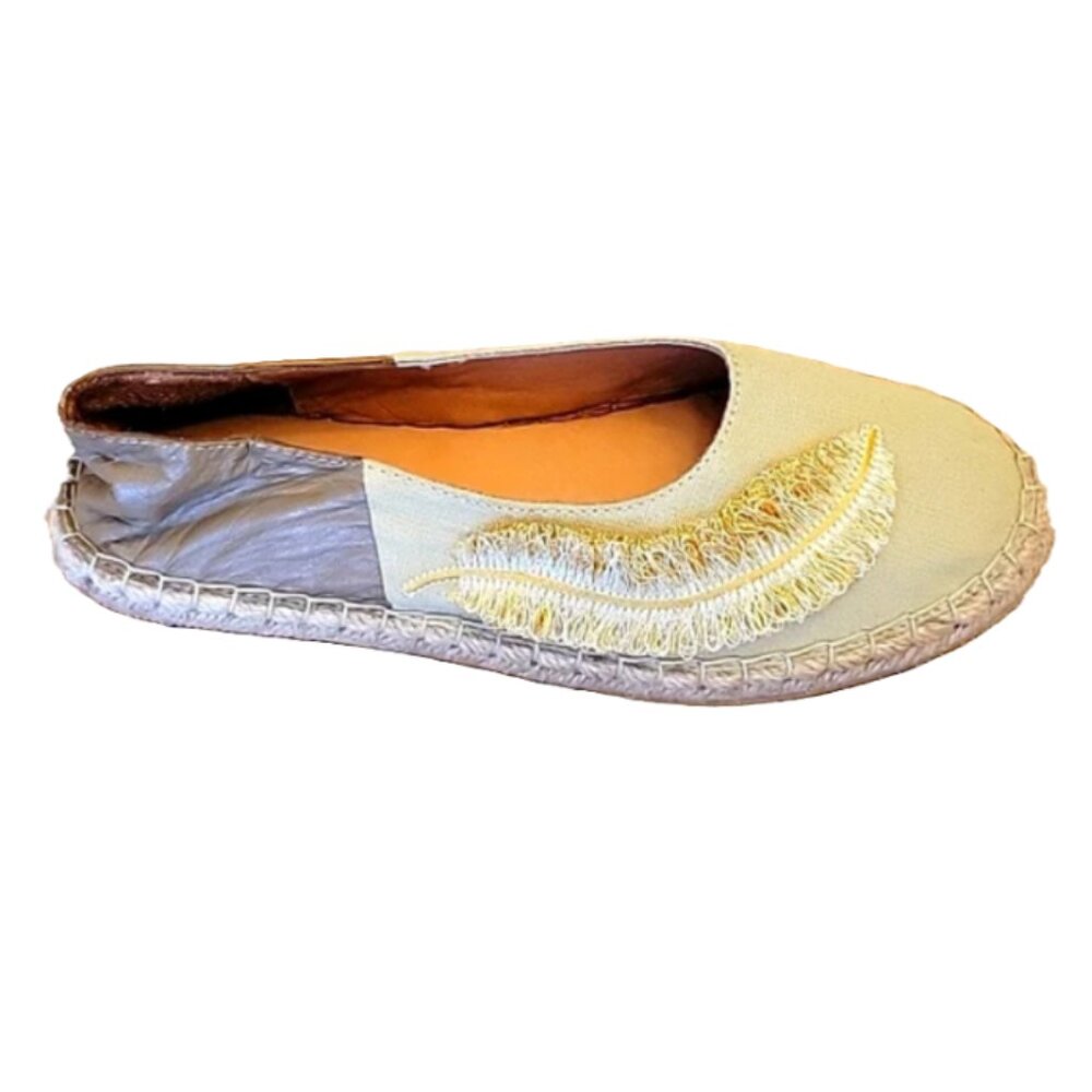 Silvia Cabos Beige Slip On Espadrille Shoes Leather Canvas Embellished 7.5 NIB